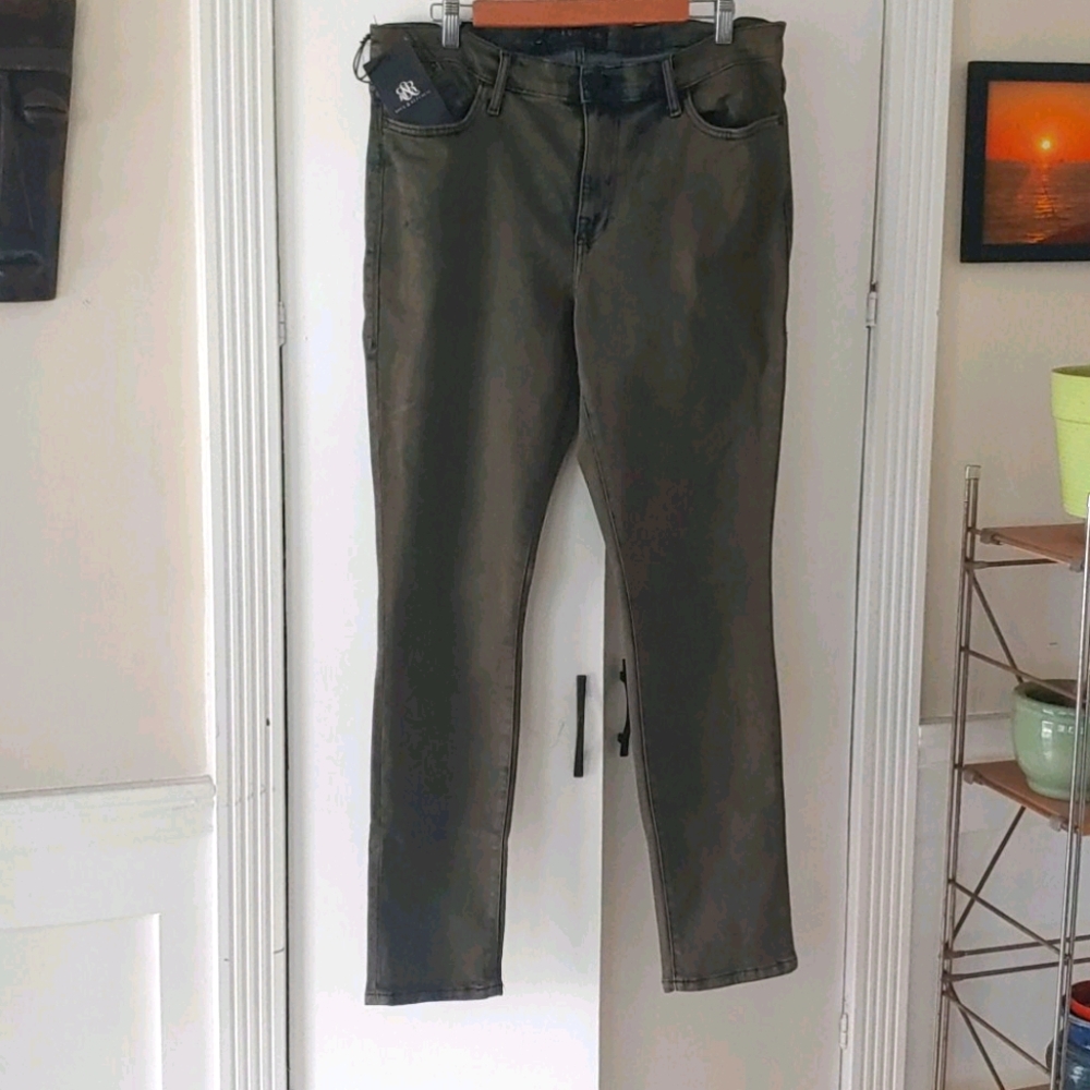 NWT Rock and Republic skinny jeans 16